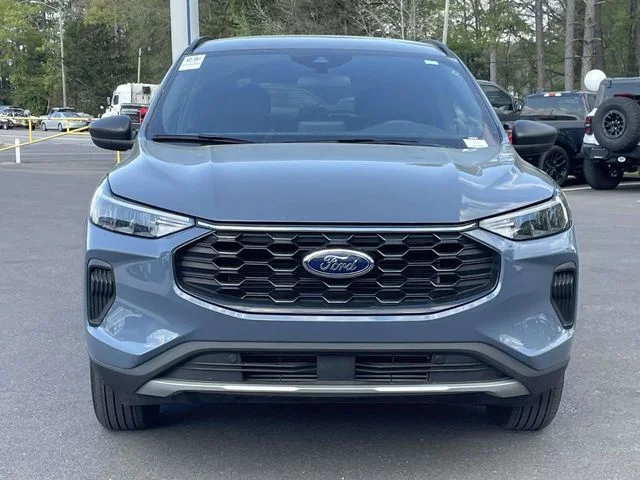 Certified Used 2025 Vapor Blue Metallic Ford ST-Line image 28