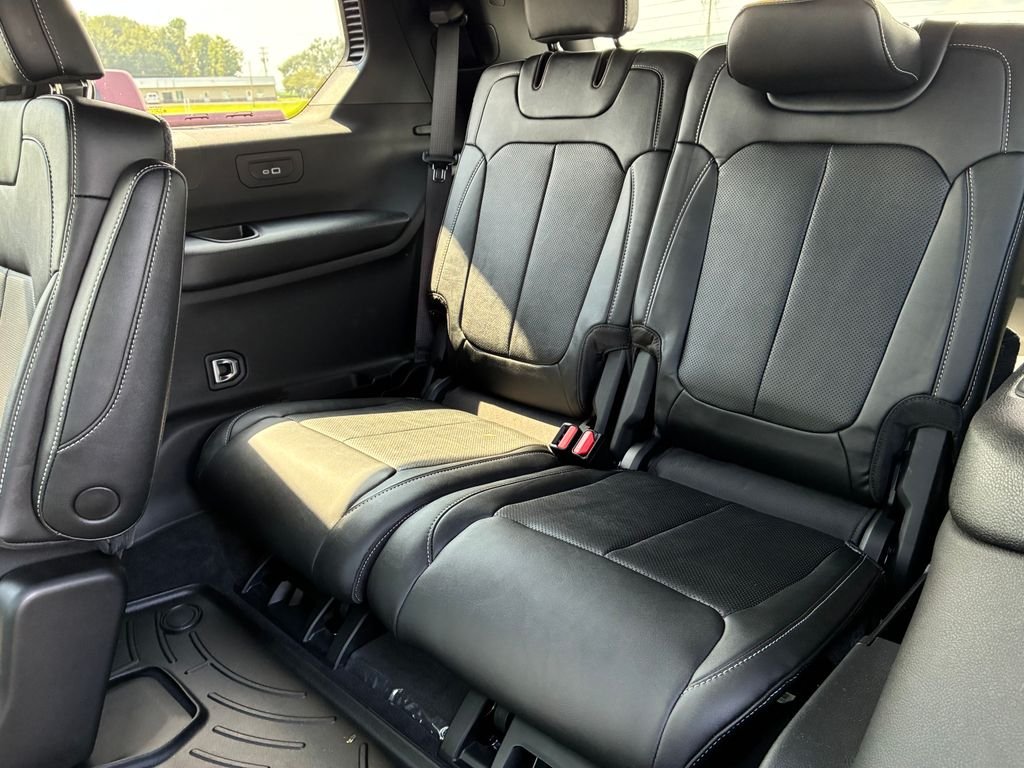 Used 2026 Gray Jeep Limited Reserve image 21