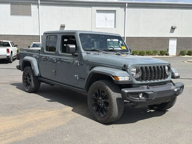 Used 2024 Gray Jeep Nighthawk image 7