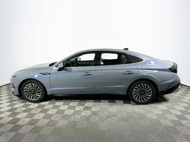 New 2026 Hyundai SONATA HYBRID SEL