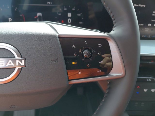 Used 2026 Blue Nissan Platinum image 11