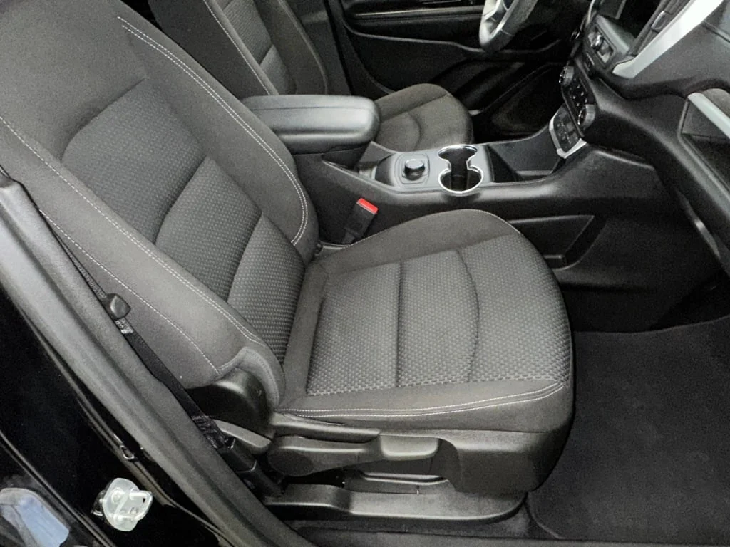 2023 GMC Terrain SLE - Photo 29