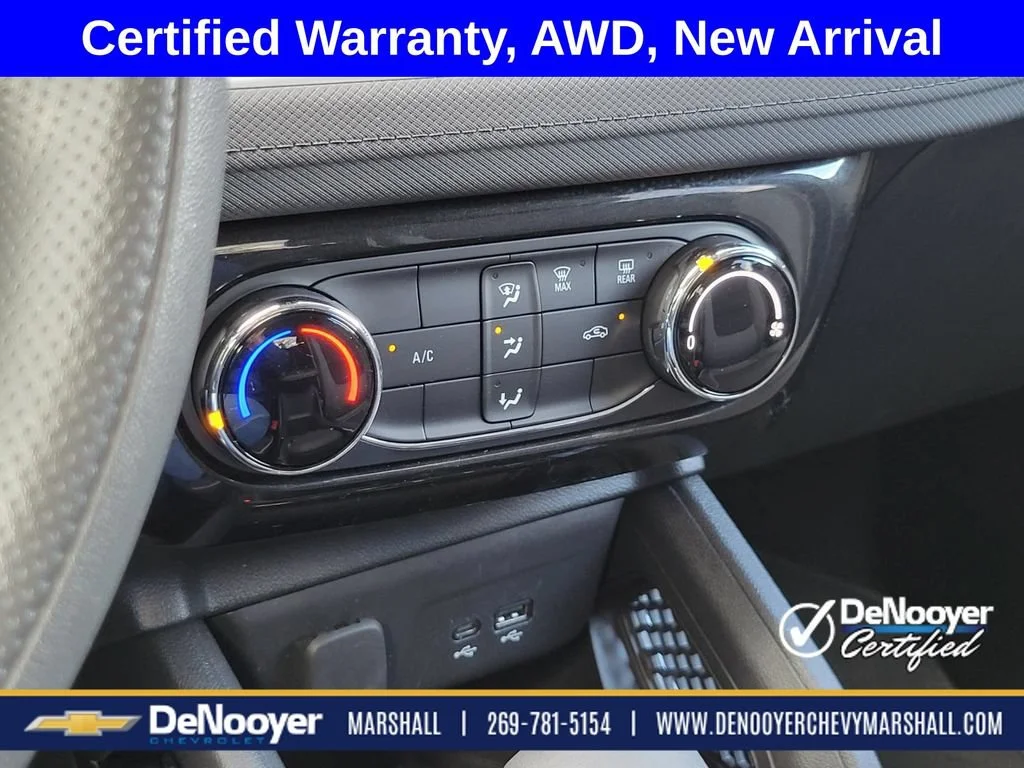 Used 2025 Sterling Gray Metallic Chevrolet LT image 18