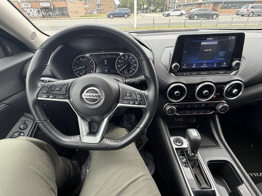 Used 2022 Super Black Nissan SV image 11