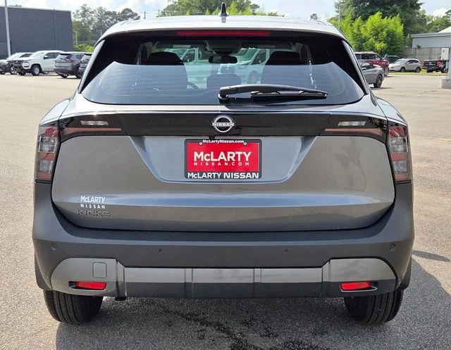 New 2026 Gray Nissan S image 7