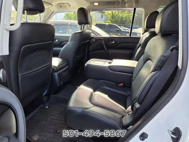 Used 2022 White INFINITI LUXE image 7