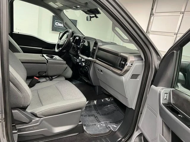Used 2025 Gray Ford XLT image 52