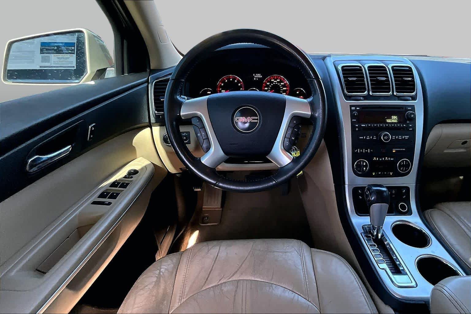 Pre-Owned 2011 GMC Acadia SLT1