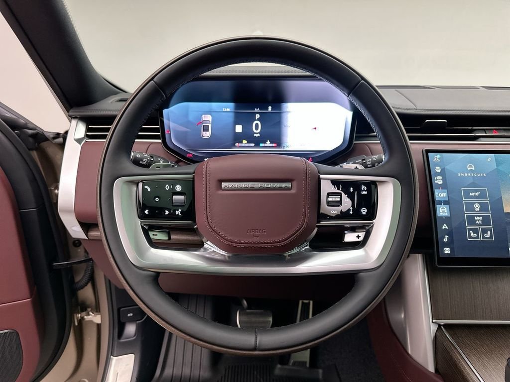 New 2026 Sunset Gold SV Bespoke Ultra Metallic Gloss Land Rover SE image 14