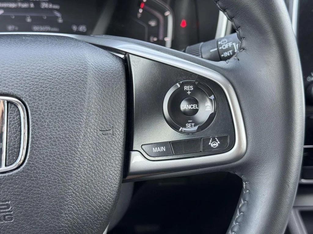 Used 2019 Silver Honda EX-L image 23