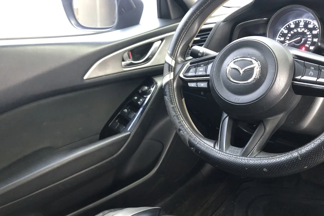 Used 2018 Jet Black Mazda Sport image 17