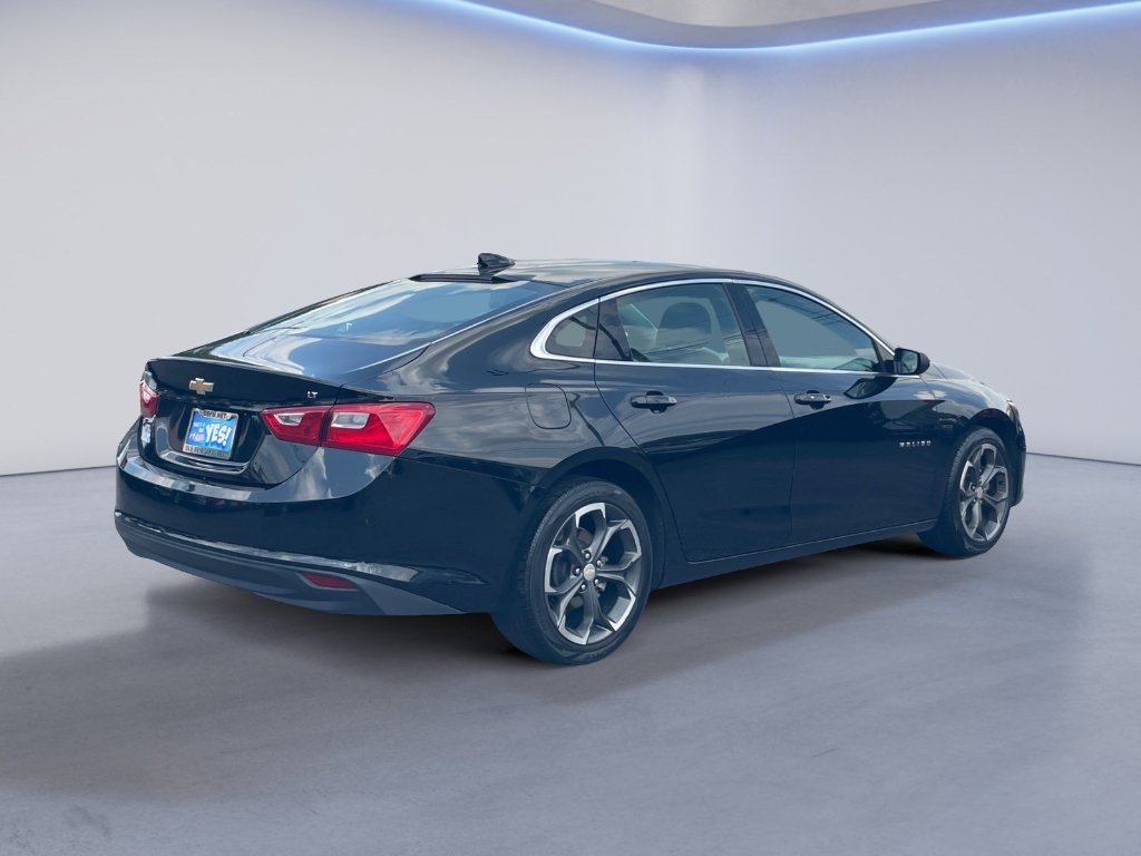 Used 2023 Mosaic Black Metallic Chevrolet LT image 17