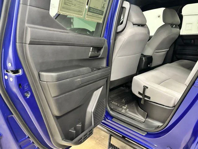 Used 2025 BLUE CRUSH METALLIC Toyota  image 17