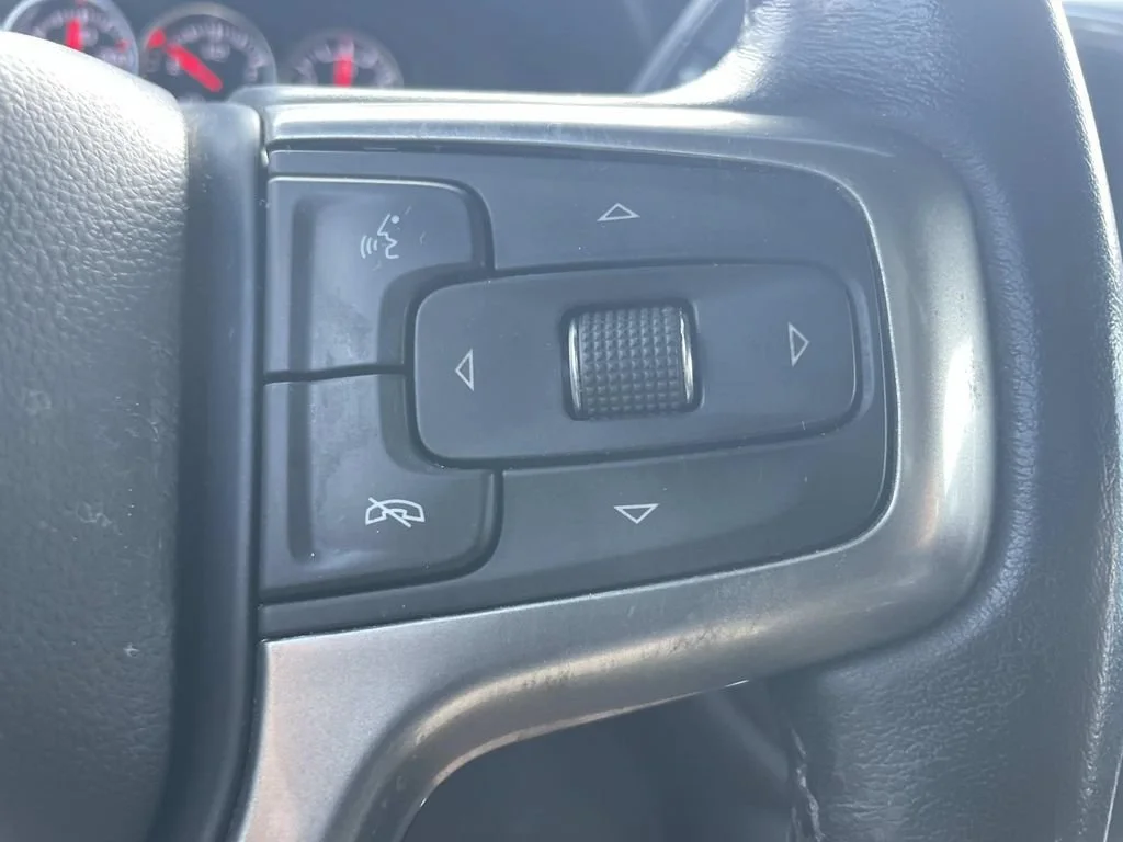 Used 2021 NORTHSKY BLUE METALLIC Chevrolet RST image 25