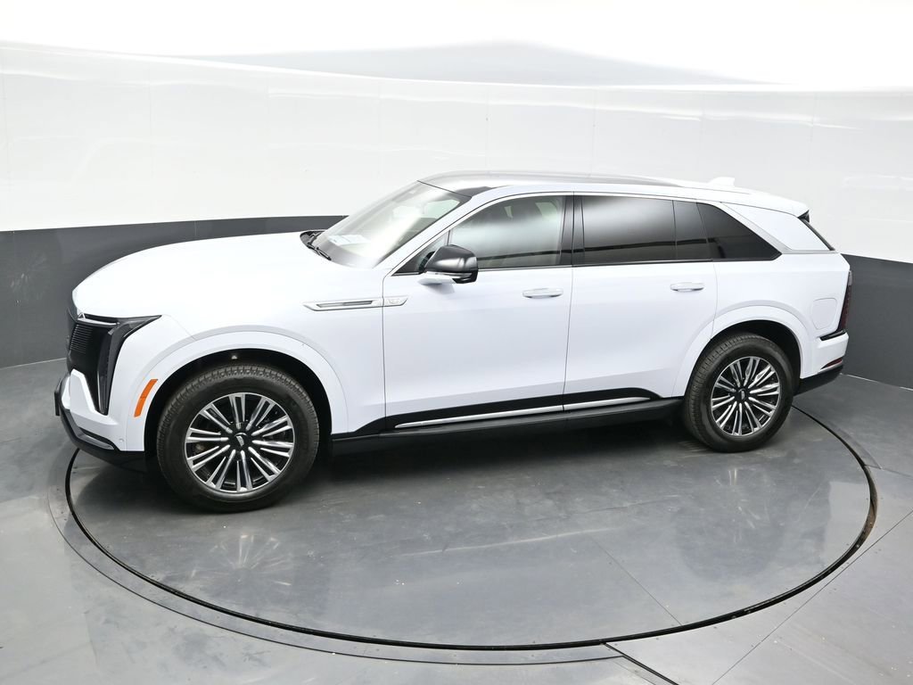 New 2026 Vibrant White Tricoat Cadillac Luxury image 19