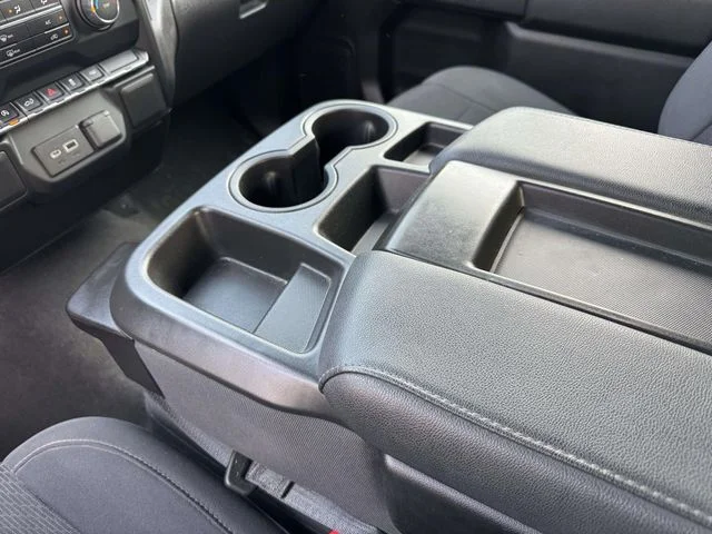 Used 2022 Black Chevrolet Custom image 31