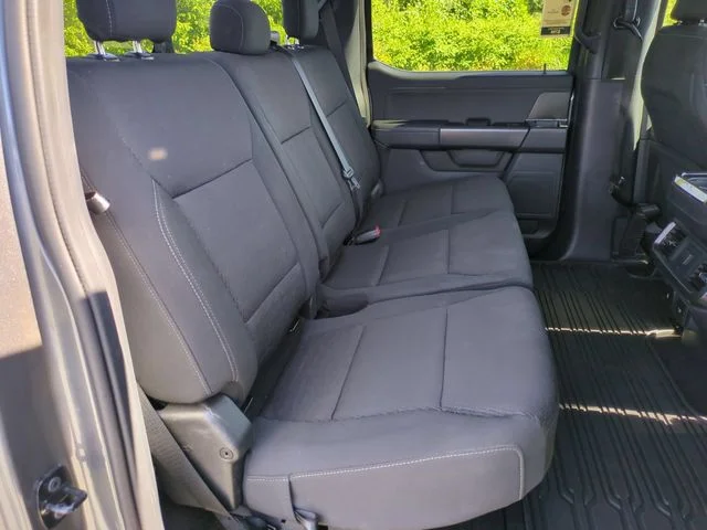 Used 2024 Gray Ford XLT image 31