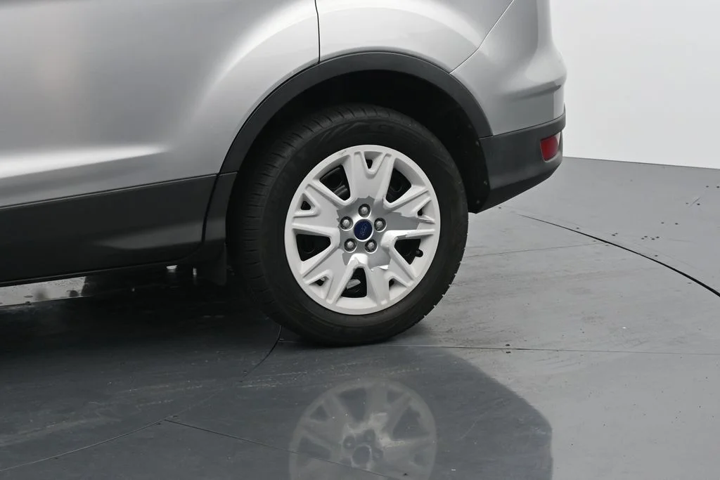 Used 2016 Silver Ford S image 13