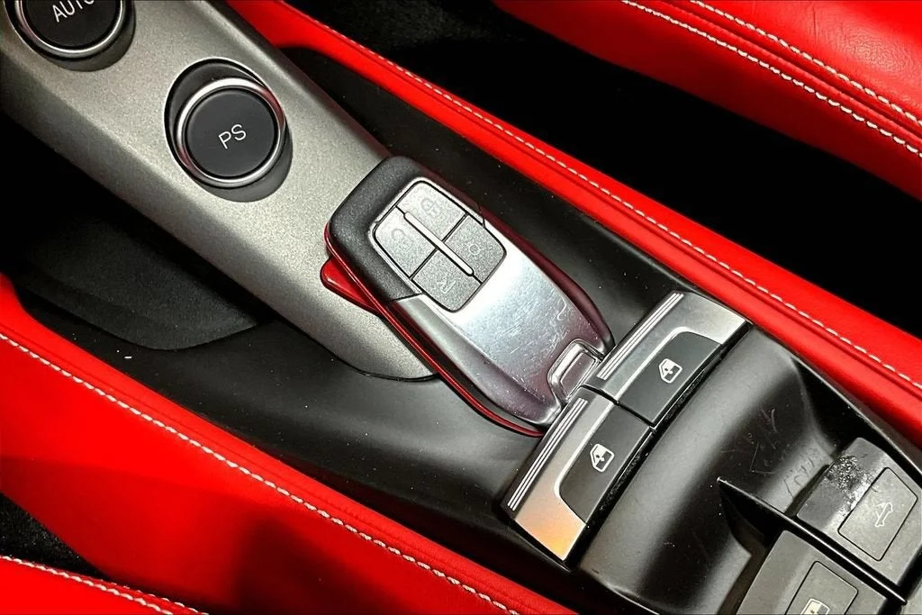 2017 Ferrari 488 GTB Base - Photo 28