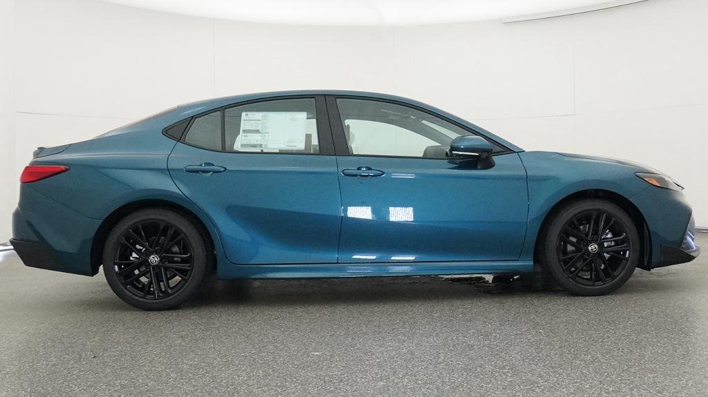 New 2026 Ocean Gem Toyota SE image 13
