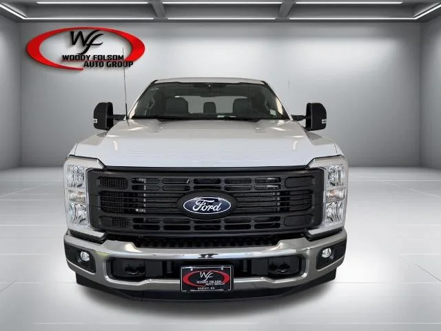 New 2027 Oxford White Ford F-250® XL image 17