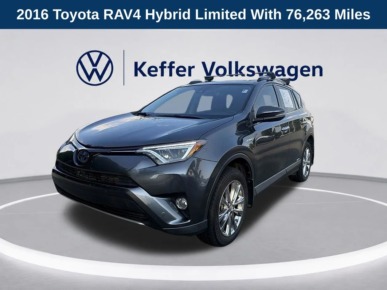 Used 2016 Gray Toyota Limited image 1