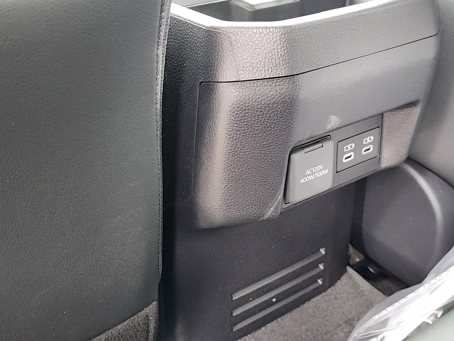 2026 Toyota Tacoma Limited - Photo 25