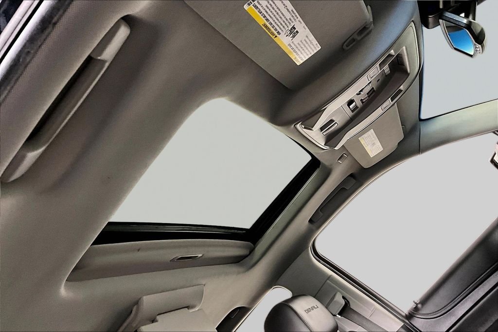 Used 2019 Black GMC Denali image 27