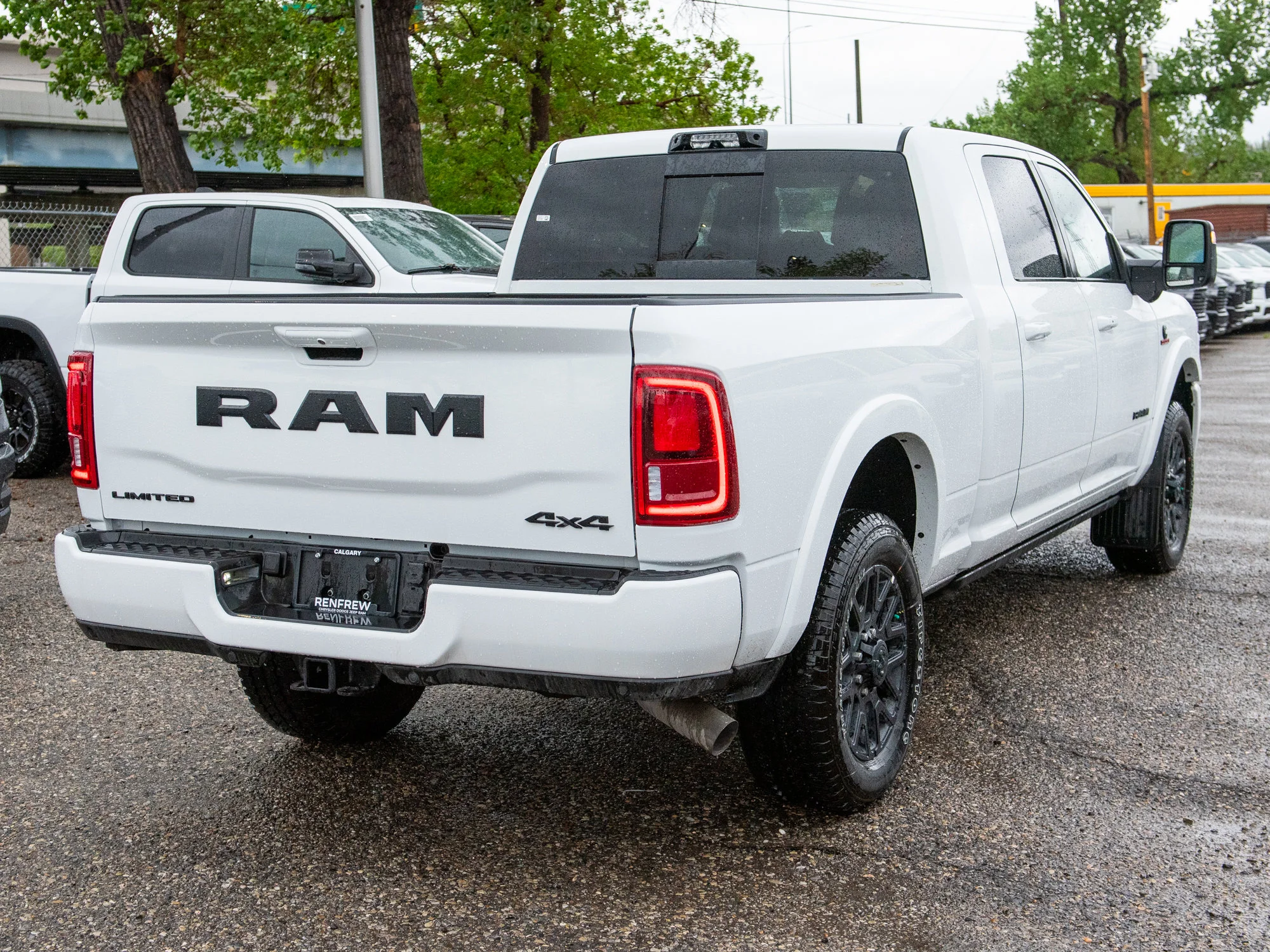 New 2026 White RAM Limited* image 7