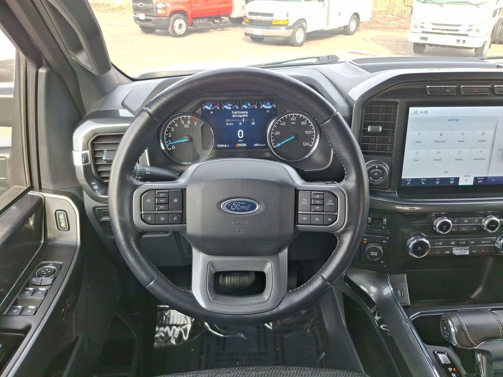 Used 2022 White Ford XLT image 11