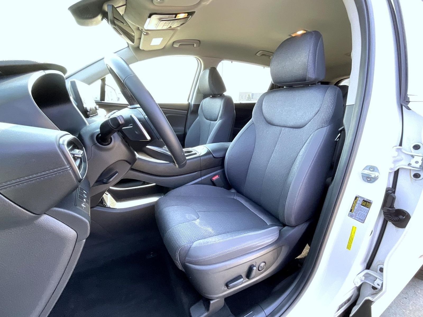 Used 2022 Gray Hyundai SEL image 10