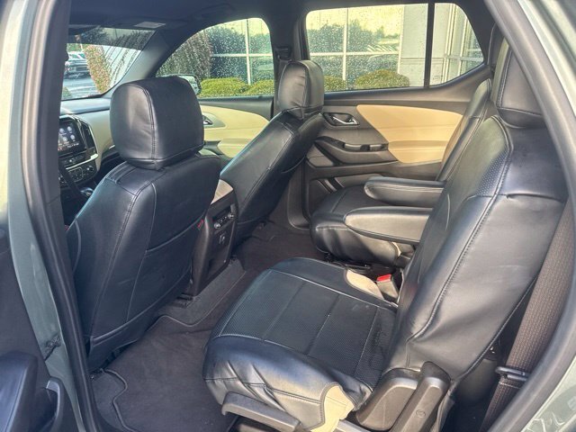 Used 2022 Gray Chevrolet LT image 18