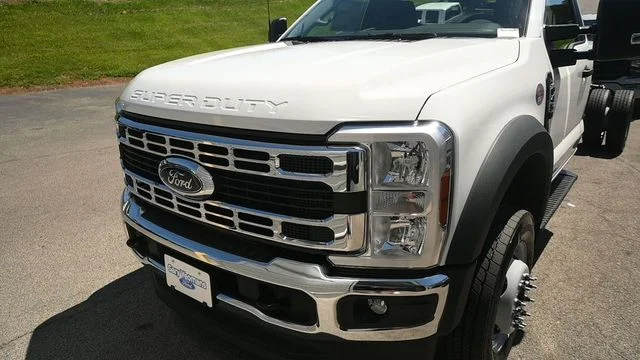 New 2026 White Ford XL image 2