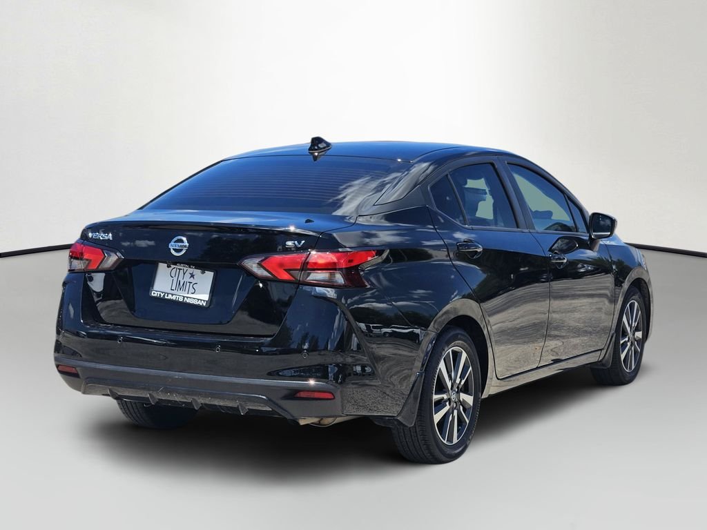 Used 2022 Black Nissan 1.6 SV image 5