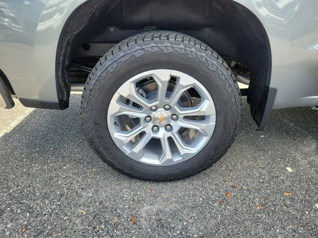 New 2026 Sterling Gray Metallic Chevrolet LTZ image 5