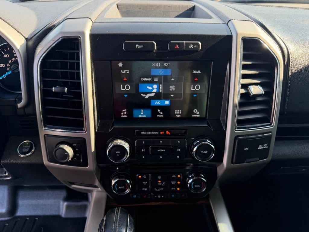Used 2017 White Ford Lariat image 34