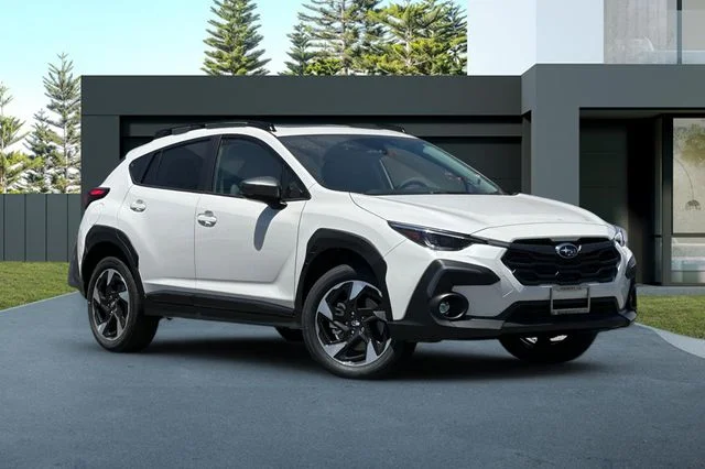New 2026 CRYSTAL WHITE PEARL Subaru Limited image 2