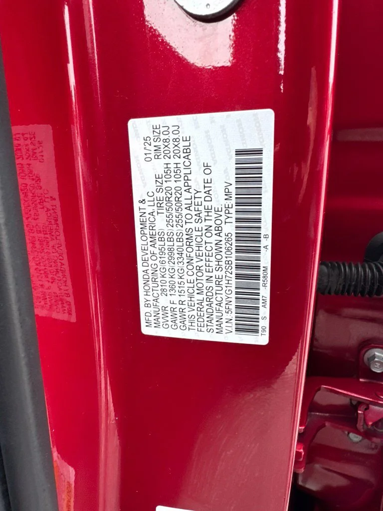 Used 2025 Red Honda Touring image 25