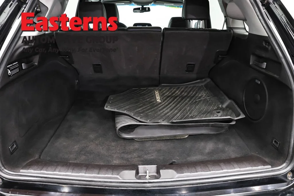Used 2016 Black Acura Base image 9
