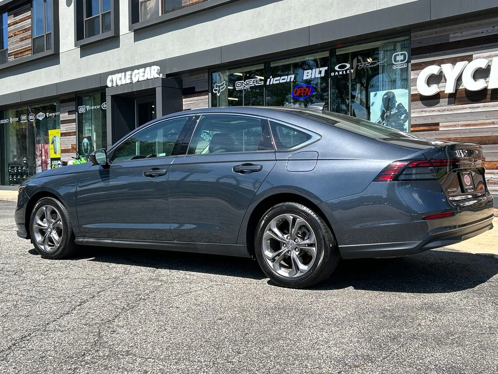 Used 2024 Gray Honda EX image 4