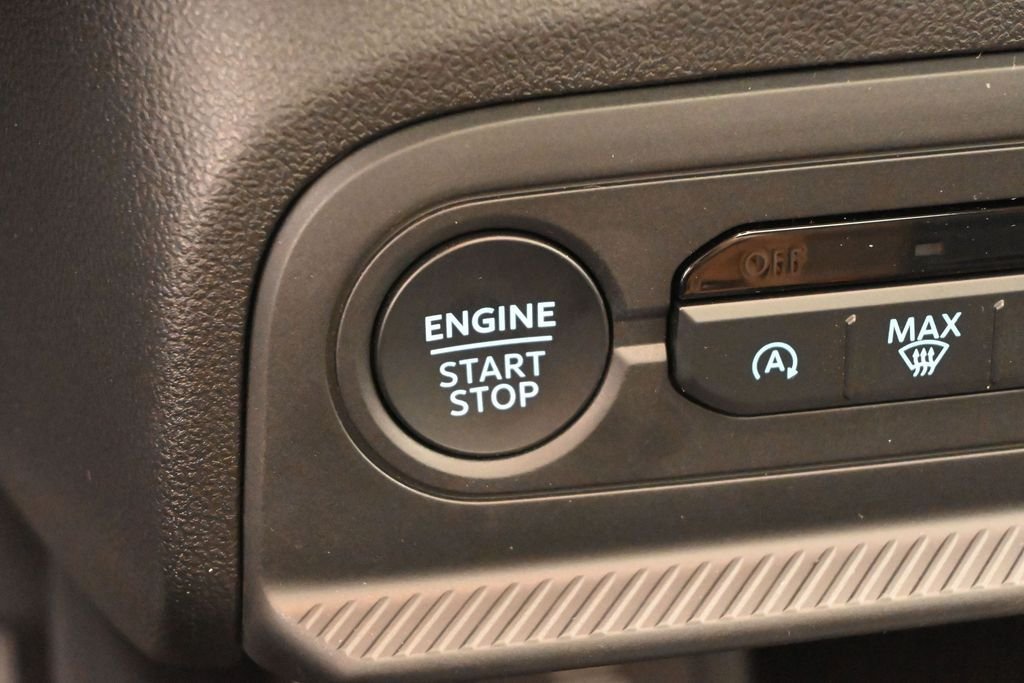 New 2026 White Ford Outer Banks image 22
