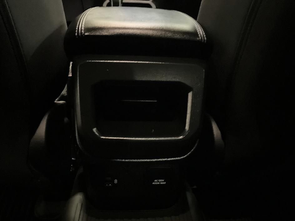 Used 2024 White Ford XLT image 29