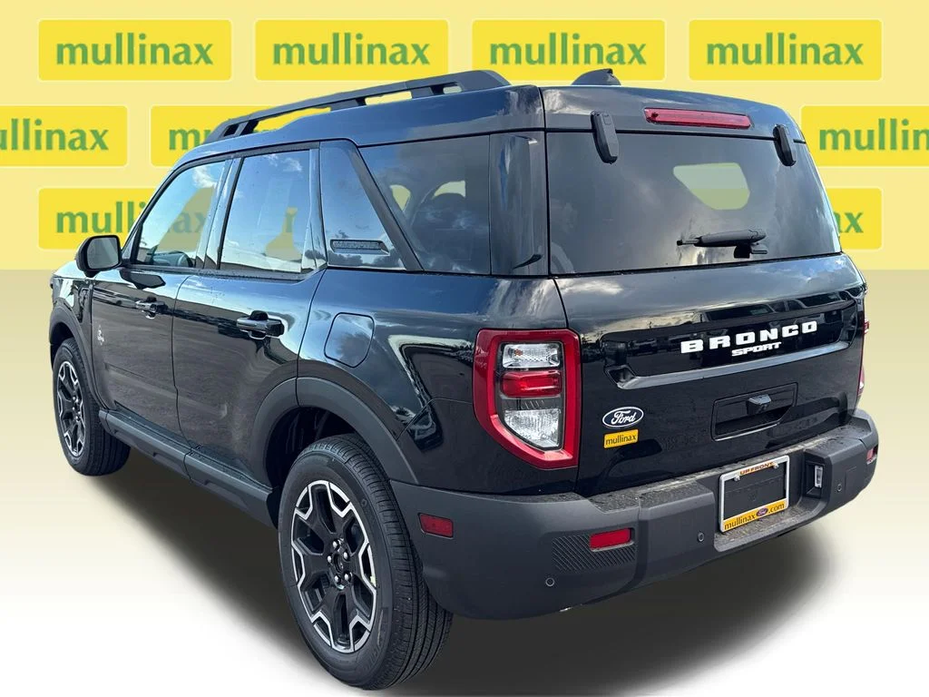 New 2026 Black Ford Outer Banks image 4
