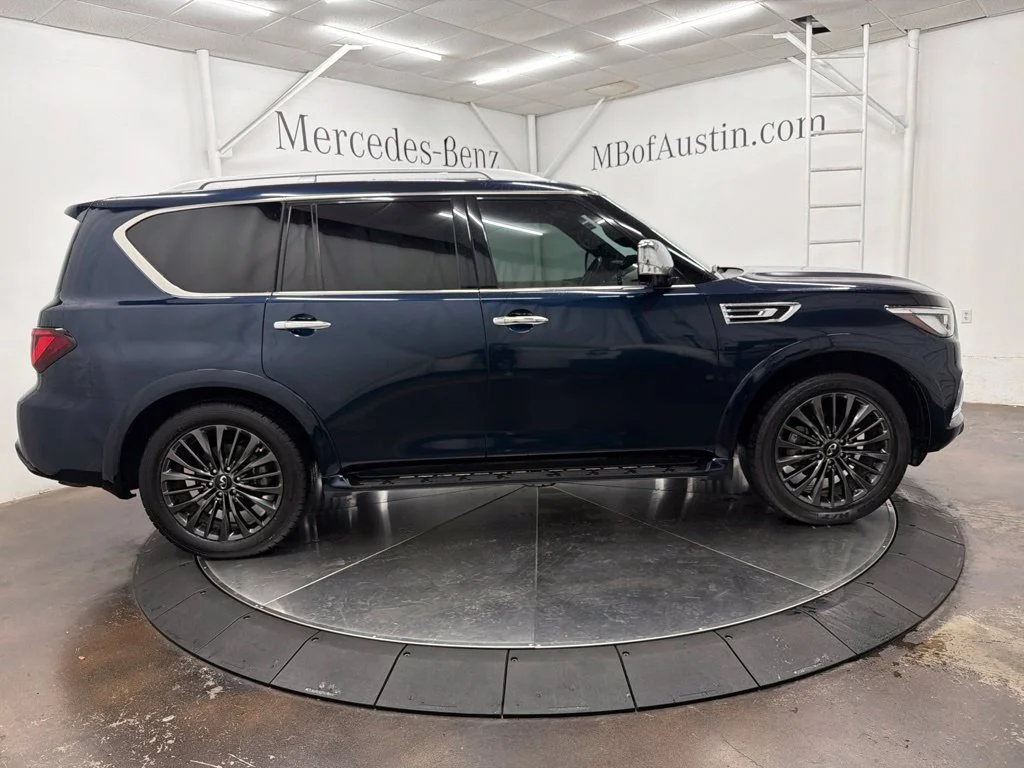 Used 2023 Blue INFINITI Sensory image 8