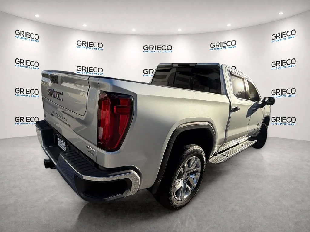 Used 2021 Silver GMC SLT image 7