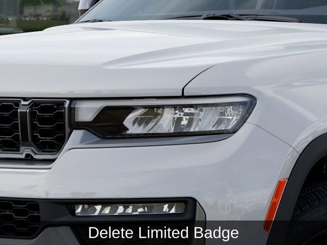 New 2026 Bright White Clear-Coat Exterior Paint Jeep Limited image 11