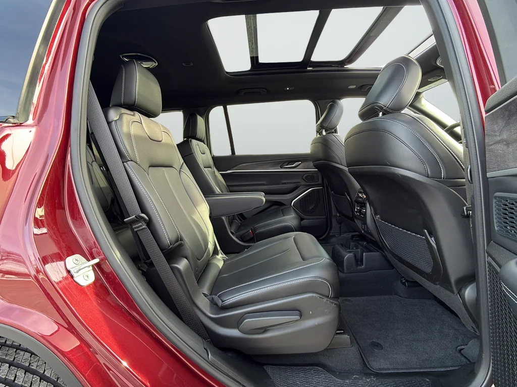 2025 Jeep Grand Cherokee L Limited - Photo 15