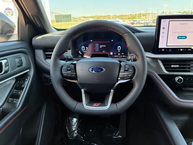 New 2026 Star White Metallic Tri-Coat Ford ST image 14
