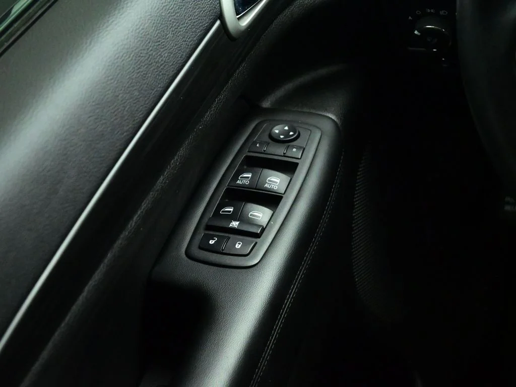 Used 2021 Gray Jeep Laredo X image 35