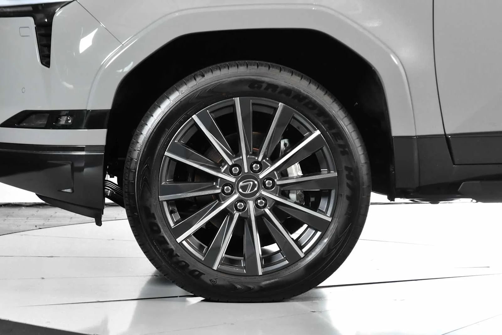 2026 Lexus GX Luxury+ - Photo 12